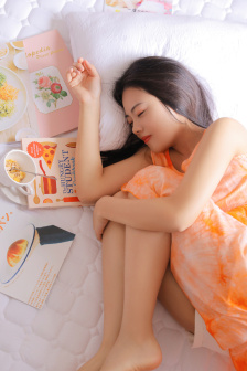主人对奴儿太严厉又让主人失望了